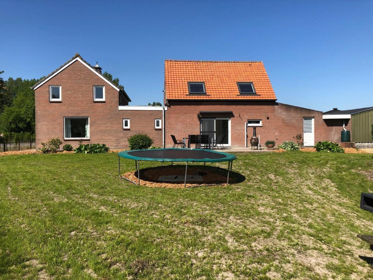 Huisje Op Den Diek Sint Kruis Kültér fotó