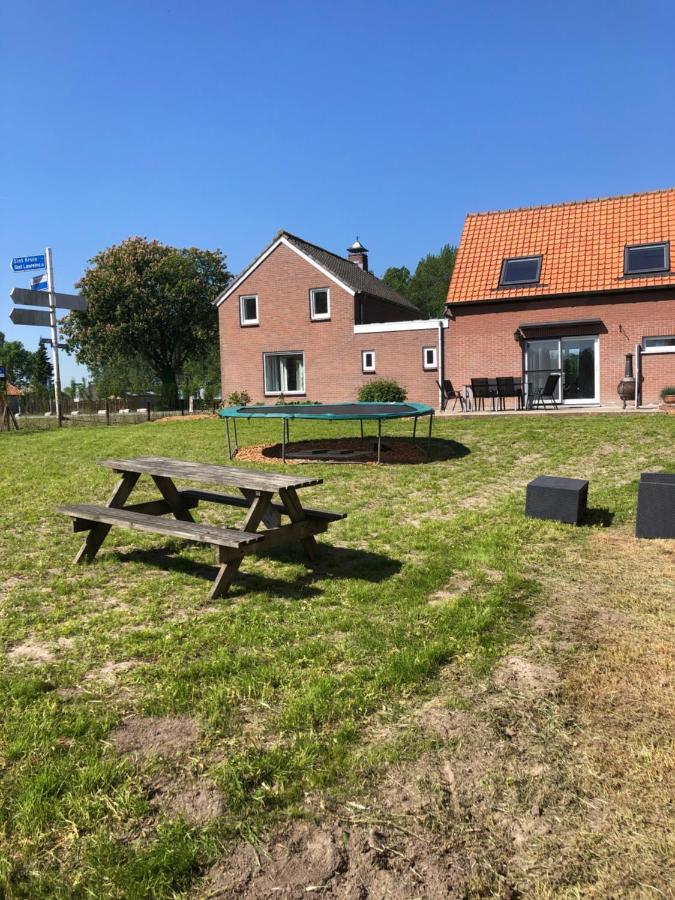 Huisje Op Den Diek Sint Kruis Kültér fotó